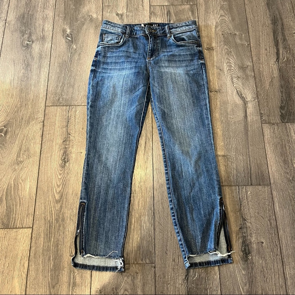 Kut from the Kloth Reese ankle straight leg jeans